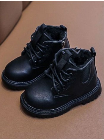 Детские зимние ботинки на шнуровке черные